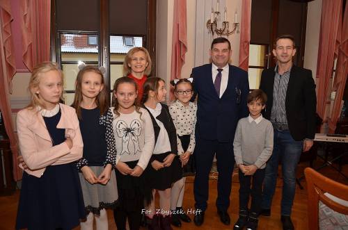 Tutaj powinien być opis