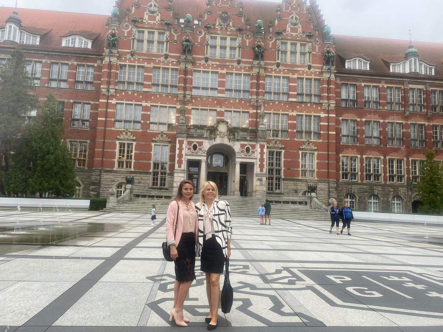 Tutaj powinien być opis